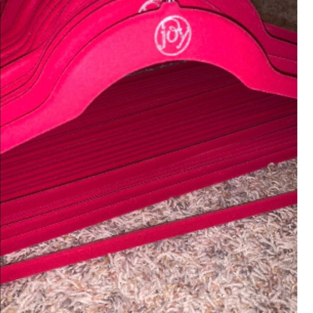 14 Hot Red Huggable Hangers Suit Chrome Fuchsia